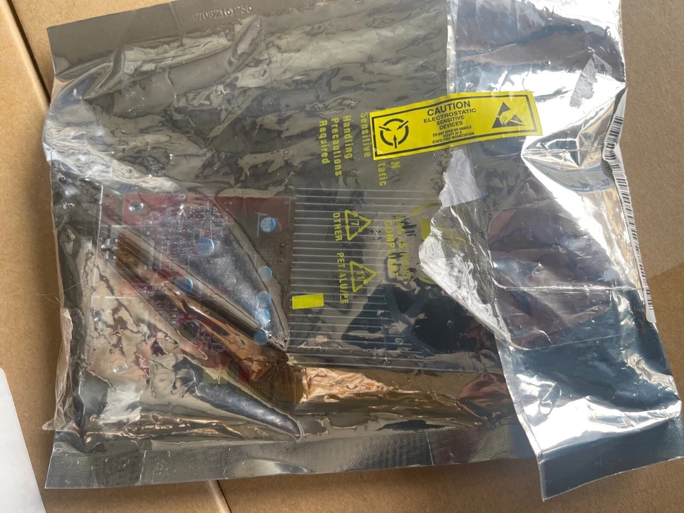 New Genuine Dell AMD Radeon RX540 1GB GDDR5 Video Card Low Profile Dell GDC6J - Image 4 of 4