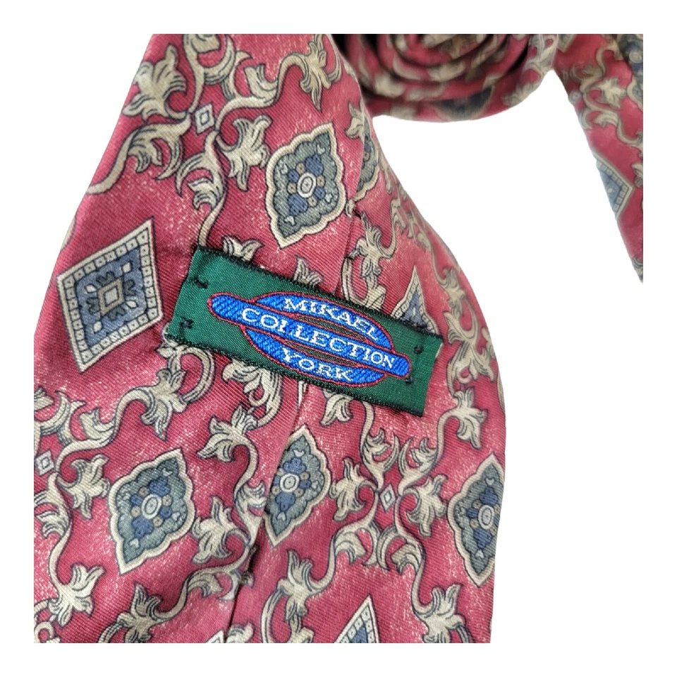 Corbata Mikael York Hecha en Estados Unidos Borgoña Vino Paisley Italiana 100% Seda  Foto 3 de 4