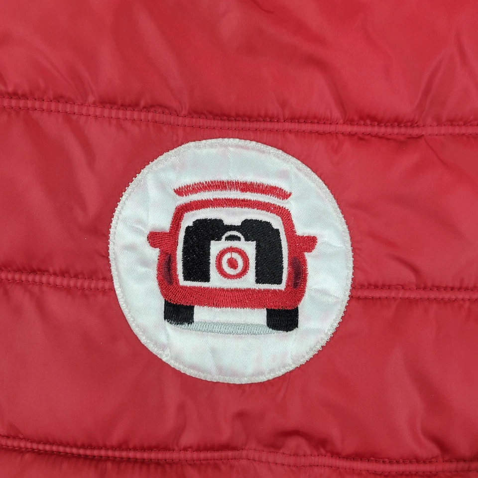 Chaqueta acolchada acolchada bordada Target Employee Drive Up para hombre talla grande Foto 3 de 4