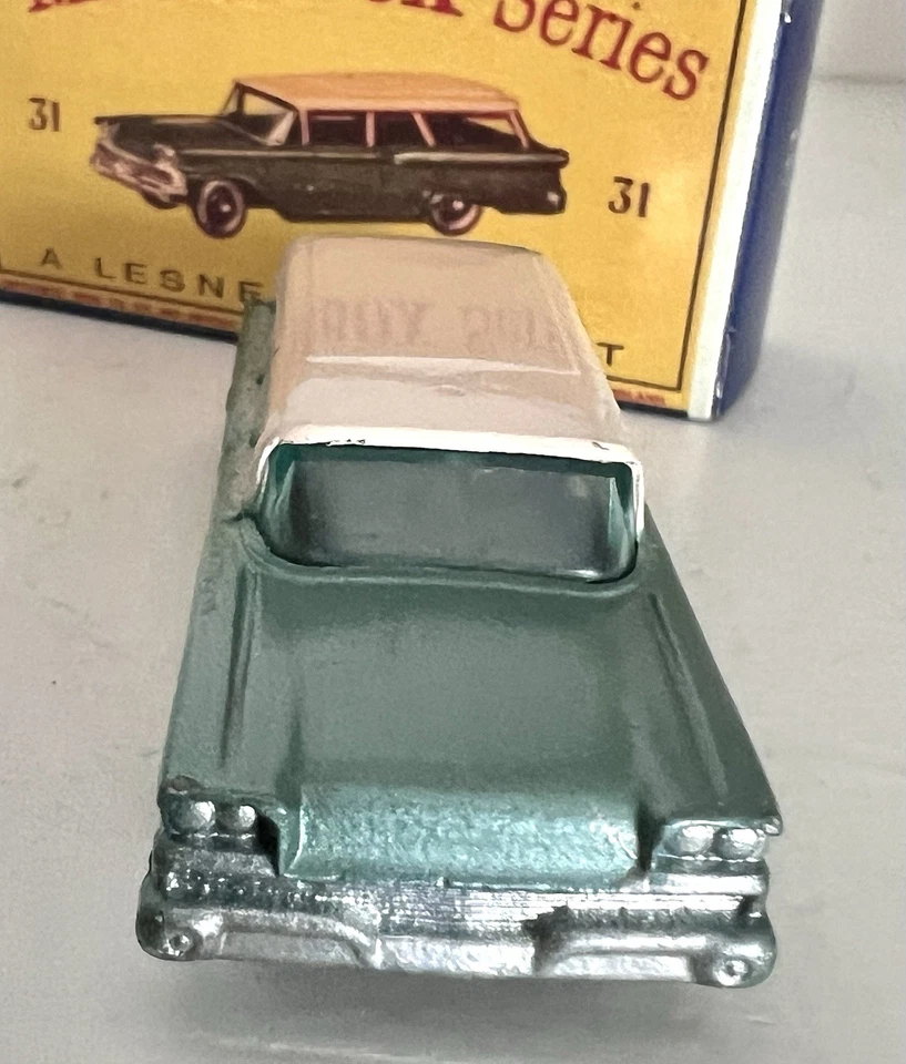MATCHBOX LESNEY FORD УНИВЕРСАЛ ПОЧТИ КАК НОВЫЙ С КОРОБКОЙ МОДЕЛЬ - Изображение 4 из 4