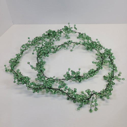 POTTERY BARN Green Glass PEPPERBERRY Garland 5’