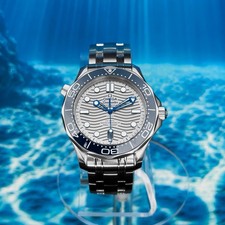 OMEGA Seamaster Professional Diver 300M Silver Wave Dial On Bracelet B+P 2