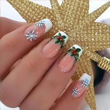 Christmas Press on Nails Medium Square Fake Nails with Snowflake Designs Xmas Wh