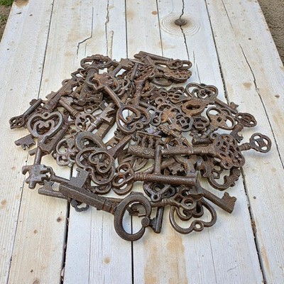 Cast Iron Skeleton Keys   19th Century Lot Size: Lot of 50