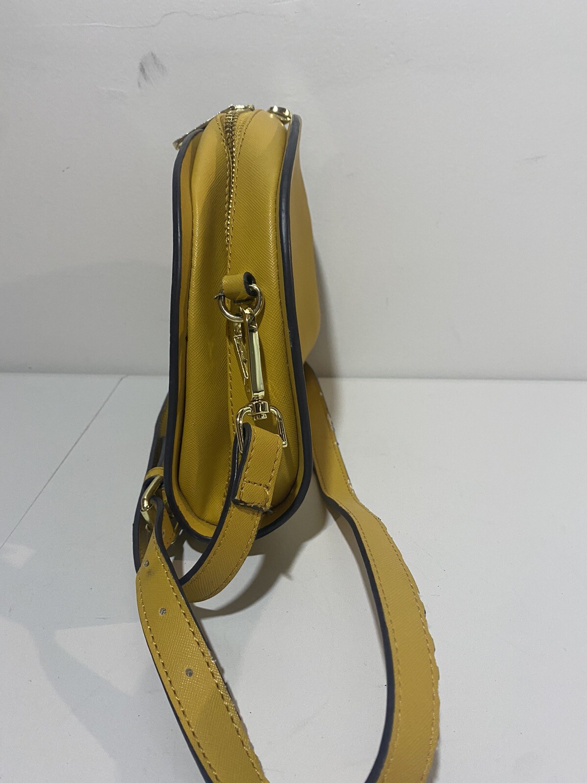 Steve Madden Purse Mustard Yellow Gold Chain Leather … Gem