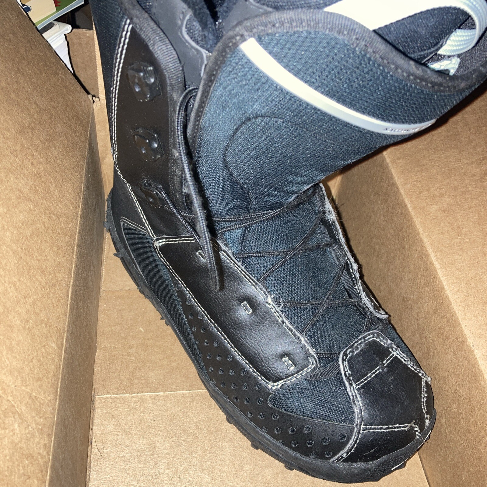 Stivali da donna Salomon USA taglia 9 5