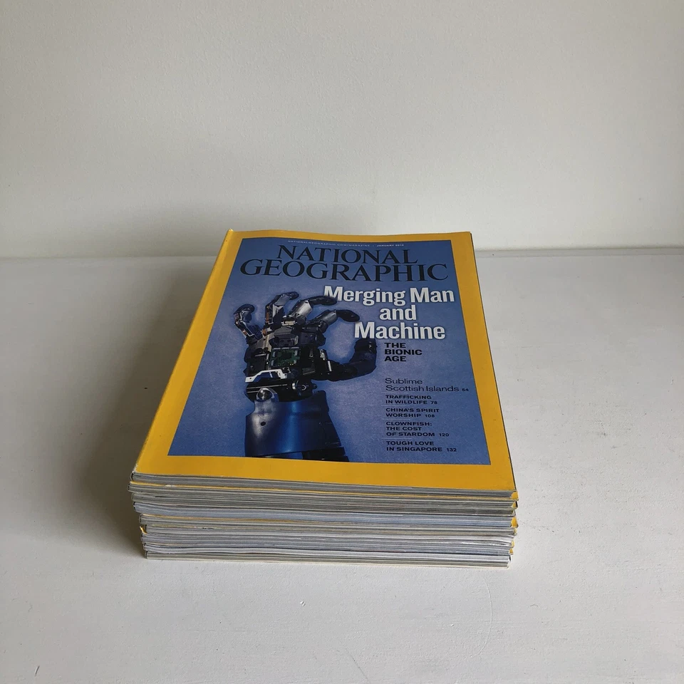 2010 National Geographic Magazines x 9 Set Jan Feb Mar Apr May Jun Jul Aug Sep - Image 2 of 4