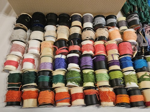 Vintage Lot Wilson Weave Box Full American Thread Star Six Embroidery Floss Sew - Picture 7 of 14