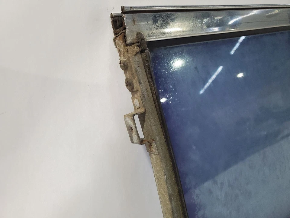 Jeep Grand Wagoneer 1984 1985 1986 OEM puerta trasera derecha ventilación vidrio Foto 3 de 4