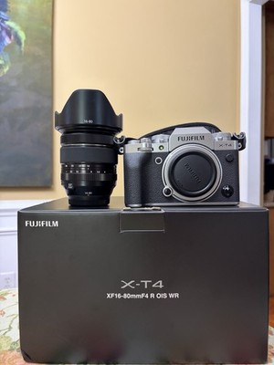 Fujifilm X-T4 X Series Mirrorless Camera w/ XF 16-80mm f/4 OIS WR Lens