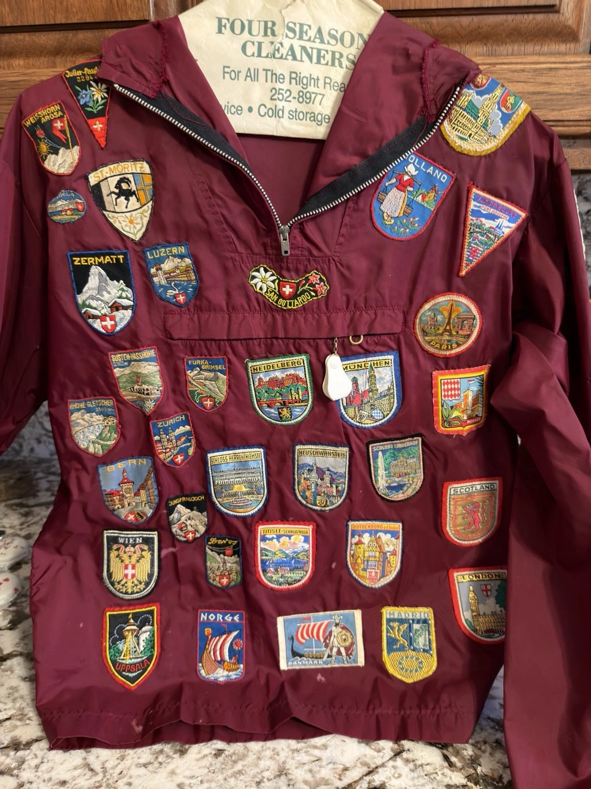 Vintage Spatz Windbreaker Burgundy Dark Red With European Patches