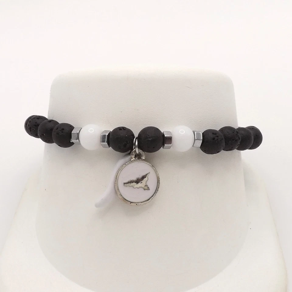 Mount Etna Lava Sicily Beaded Bracelet Italian Horn Stretchable Handmade New - Image 2 of 4