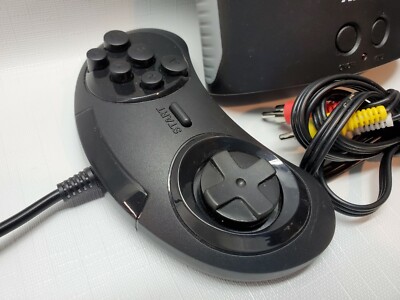 ケーエスケー様っ・:*+.\(( °ω° ))/.:+ Sega Genesis AtGames Console 80 Games Built In 2 Controllers