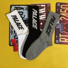 Unisex 2 Pairs Basketball Athletic Socks Trendy Street Logo Causal Crew Socks