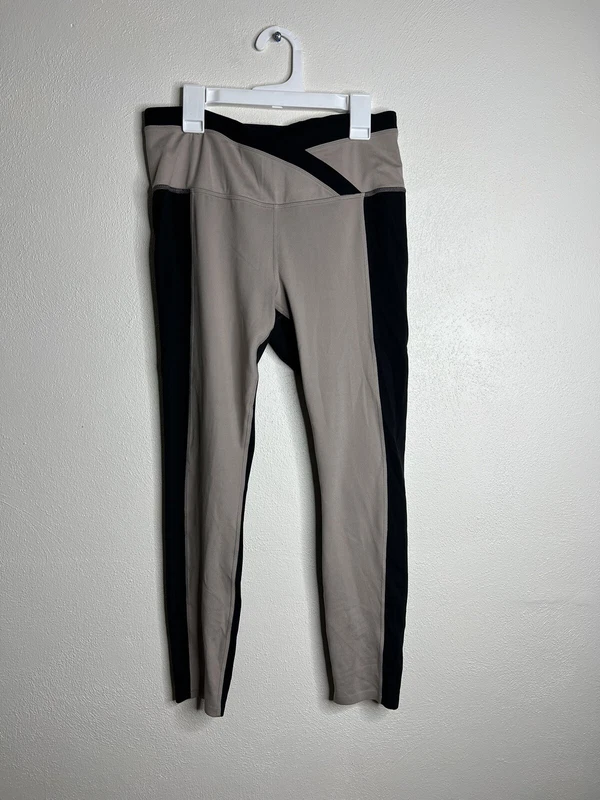 athleta chroma 7/8 tight leggings