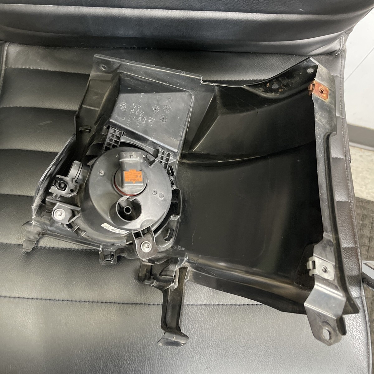 2011-2015 BMW 328i 335i F30 Fog Light Support Bracket Left Driver  