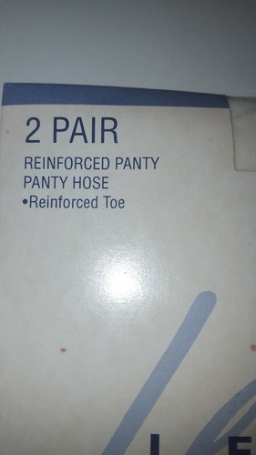 NW vintage 2 pair Leg Trends Ivory sm/medium reinforced toe pantyhose styl#1600 - Picture 7 of 8