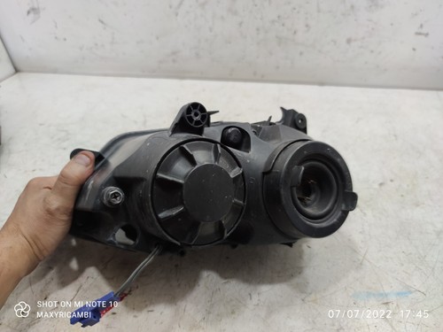 faro fanale anteriore destro per yamaha yzf r1 2004 2005 2006 - Foto 8 di 8