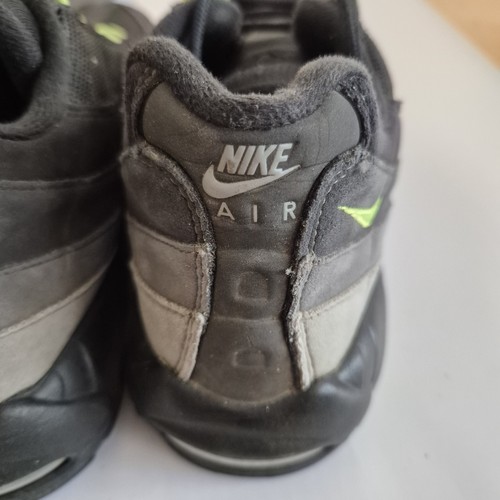 Nike Air Max 95 Reverse Neon UK8 - Picture 10 of 14