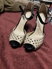 Rock  Republic Women's Spiked Heels Size 8.5 Tan/Black Patent W/Ankle Strap
