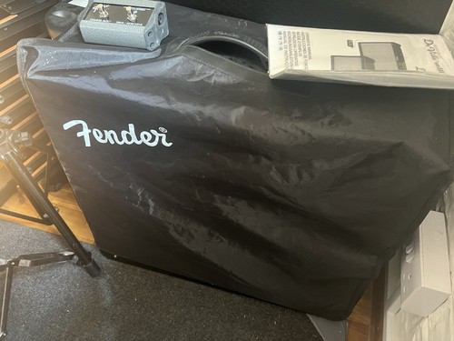 Fender HotRod Deville 212 III Amp w/ Footswitch, Manual and Cover - Picture 3 of 3