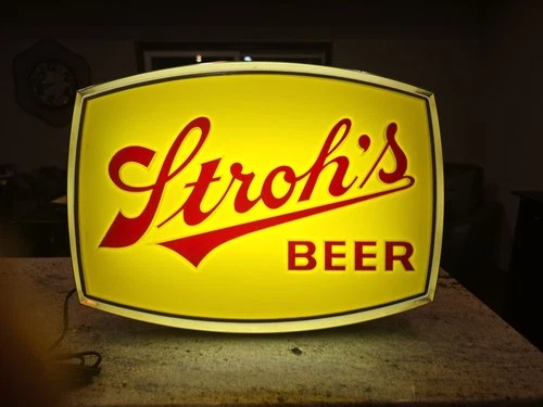 Vintage Stroh's Beer Double-Sided Lighted Sign￼