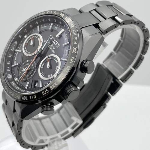 Citizen Attesa CC4014-62E Eco-Drive Satellite Noir Titan Solaire Montre Hommes - Photo 4 sur 10