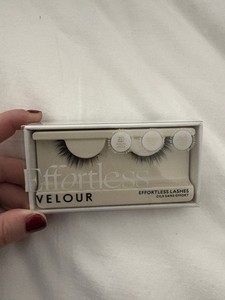 velour effortless no trim natural fake lashes 