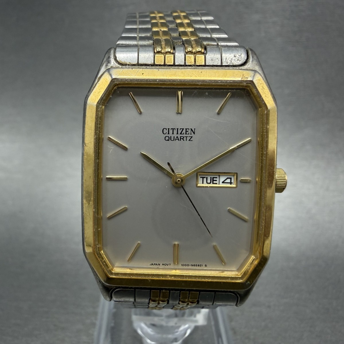 Citizen Tank Watch Men 27mm Gray Dial Two Tone Daydate 1000-S63871