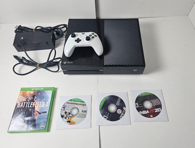 Microsoft Xbox One 500GB Console With 4 Games And Controller - TESTED