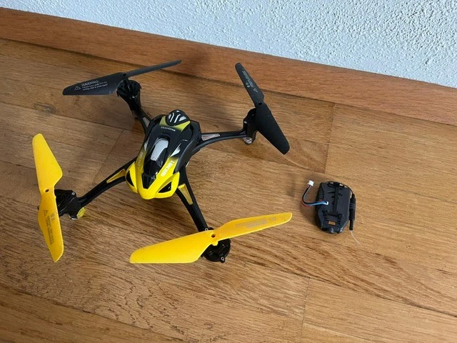 Drohne Rayline R8 mit Kamera und Handyhalterung - Bild 4 von 4