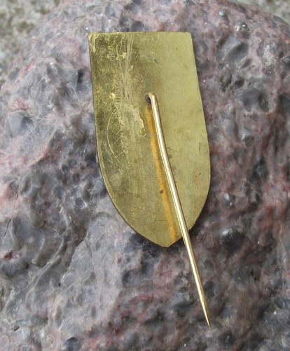 1974 FIS Skiing Qualification Competition Czechoslovakia Ricky Ski Pin Badge - Picture 2 of 2