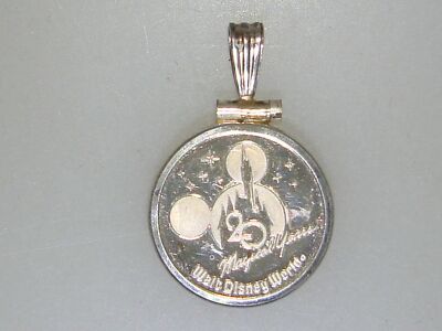 WALT DISNEY WORLD 20 MAGICAL YEARS 1971-1991 .999 SILVER COIN