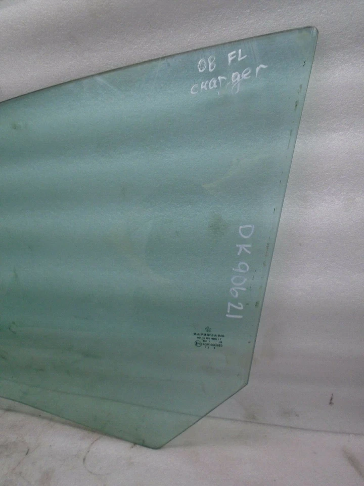 Dodge Charger 2006-2010 ventana de puerta delantera izquierda del conductor vidrio automático OEM DK90621 Foto 4 de 4