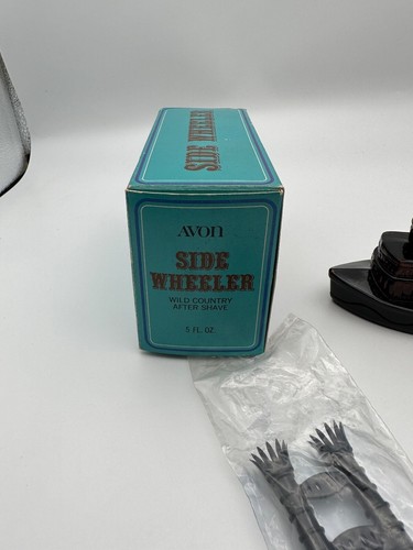 Avon Side Wheeler Riverboat Decanter W/ Original Box 5 oz Full Wild Country - Picture 8 of 8