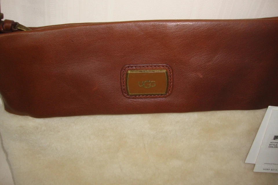 Bandolera sin asas UGG Nico de cuero marrón piel de oveja genuina NUEVA venta al por menor $215 RARA Foto 2 de 4