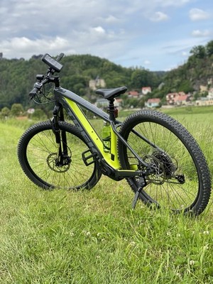 TREK Powerfly 5        E-Bike      29 er. Wie neu !