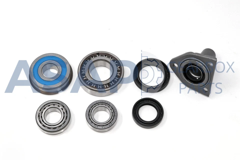 MB6 GEARBOX BEARING & OIL SEAL REBUILD KIT (NO DIFF BEARINGS) WITH SEALANT - Image 4 of 4