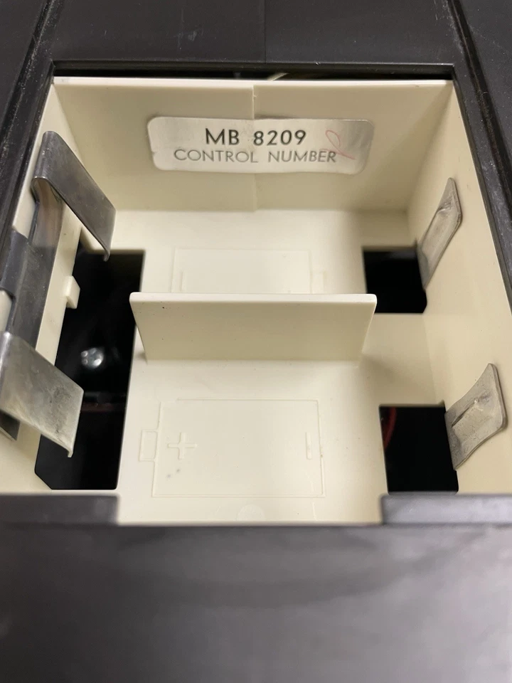 Dark Tower 1981 juego de mesa Dark Tower unidad solo 100 % funcionando Foto 3 de 4