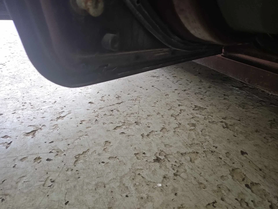 Used Rear Left Door Assembly Rear Side fits: 2012 Lincoln Mkz electric L. withou - Изображение 3 из 4