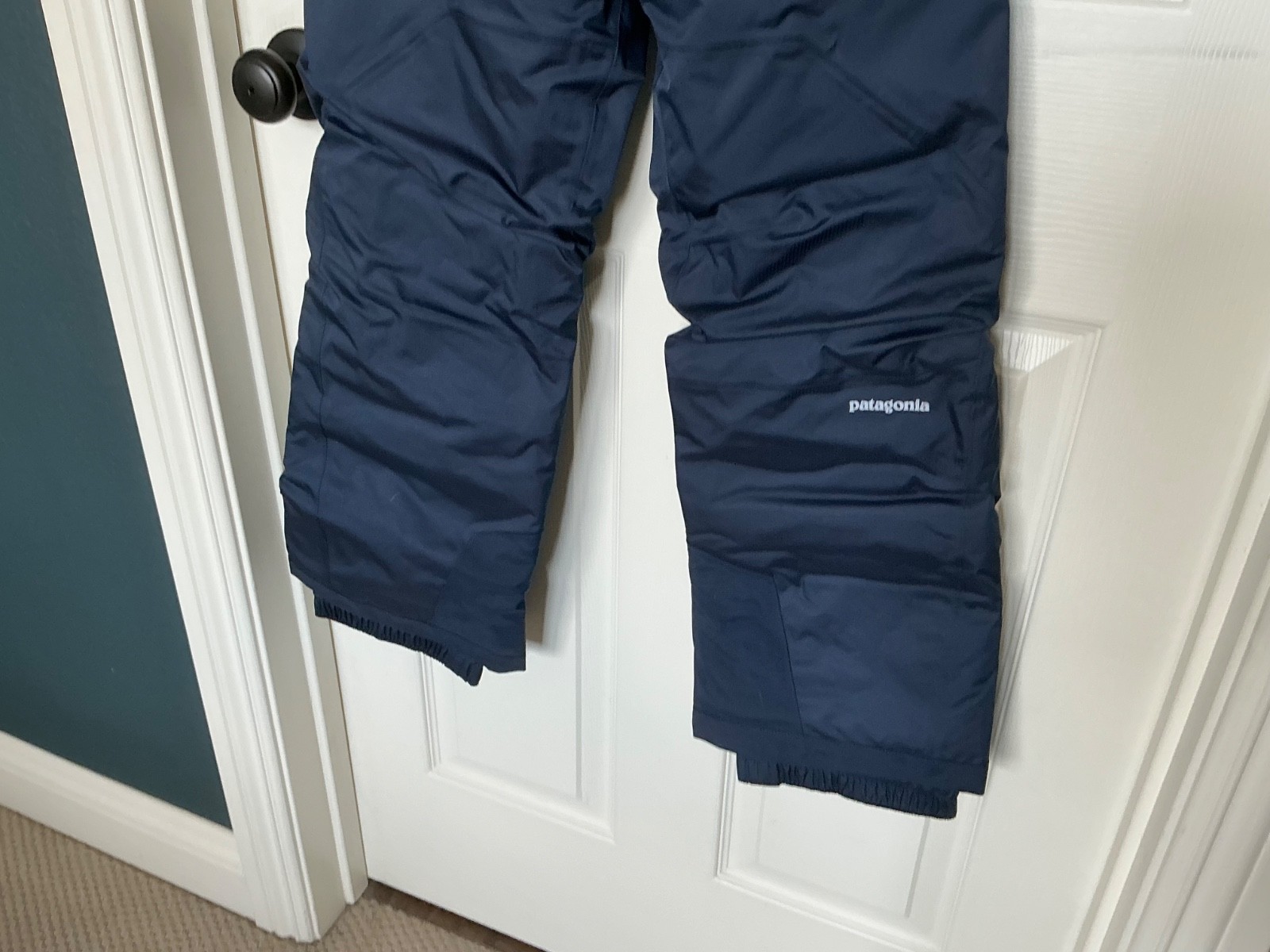 Patagonia Navy blue ski  Boys or Girls  Pants Snow Ski Sled M 10 Hides Dirt! thumbnail 5