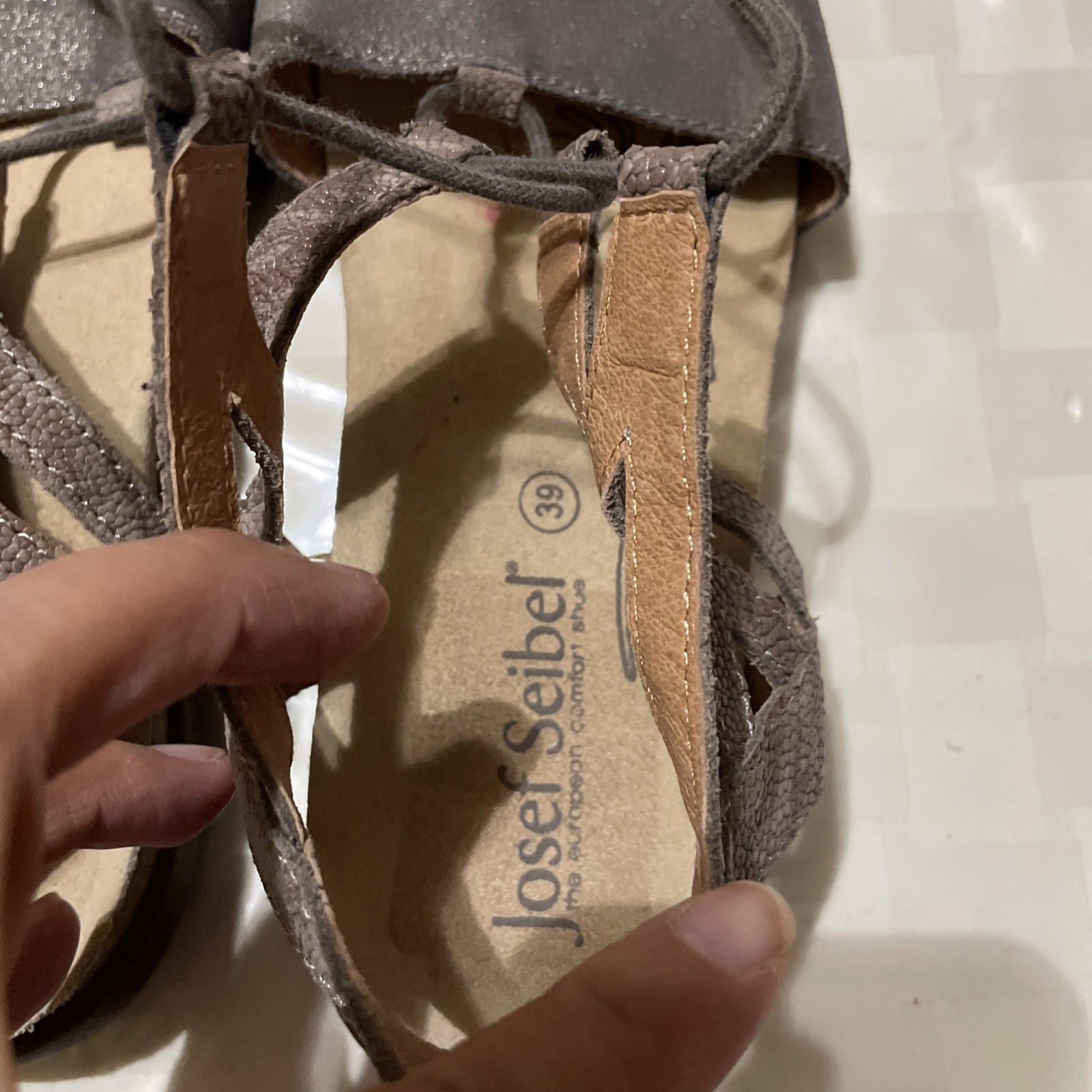 APL Sandali Josef Seibel in pelle con pizzo taglia 39 (taglia USA 8) punta aperta gladiatore