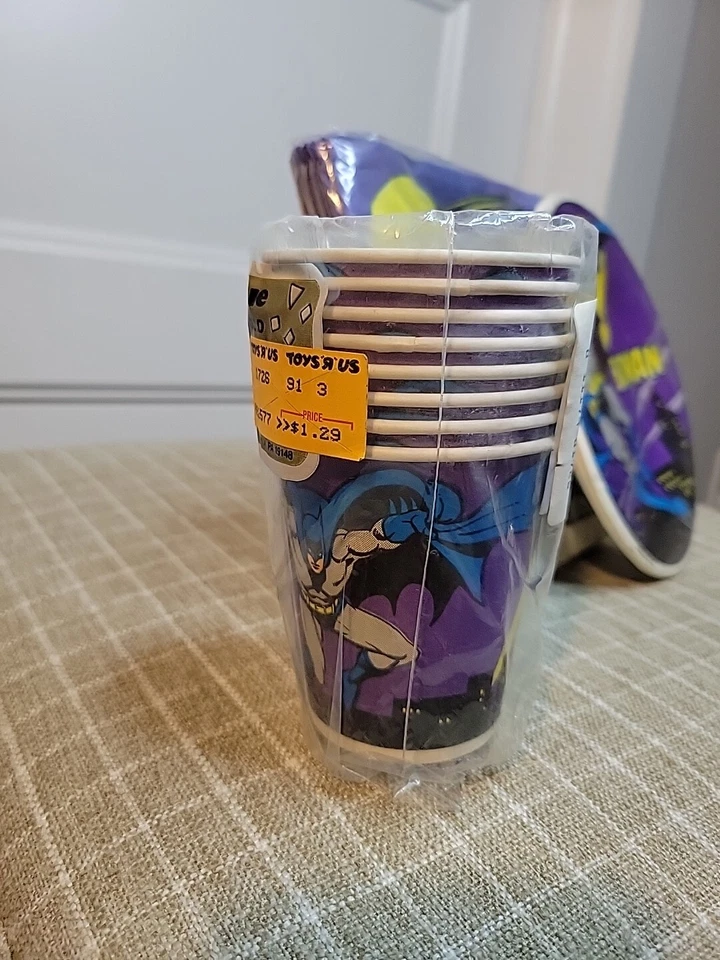 Raro Vintage 1989 BATMAN DC Comics Placas de Aniversário Seladas CONJUNTO COMPLETO! Copos e guardanapos - Imagem 2 de 4