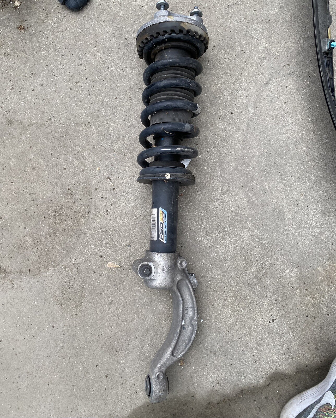 14-17 Maserati Ghibli S OEM Front Right Pass Shock Strut Spring Absorber 5058