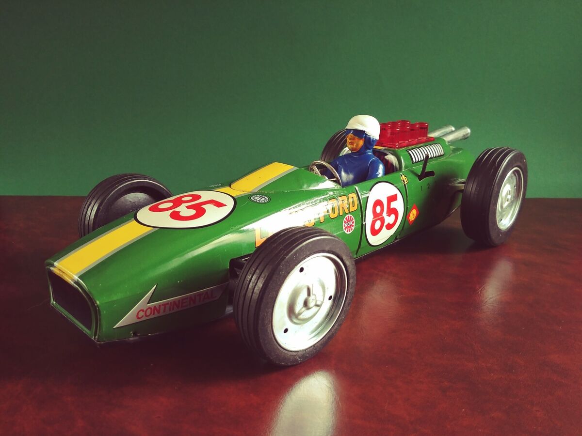 Scarce Yonezawa Japan Large Tin Battery Ford Lotus Racer Scarce Yonezawa Japan Large Tin Battery Ford Lotus Racer