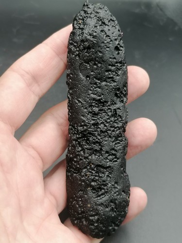Angel Chime XXL Tektite Indochinite Rod 108,97g / 11,2cm Meteorite Impact Glass - Picture 18 of 18
