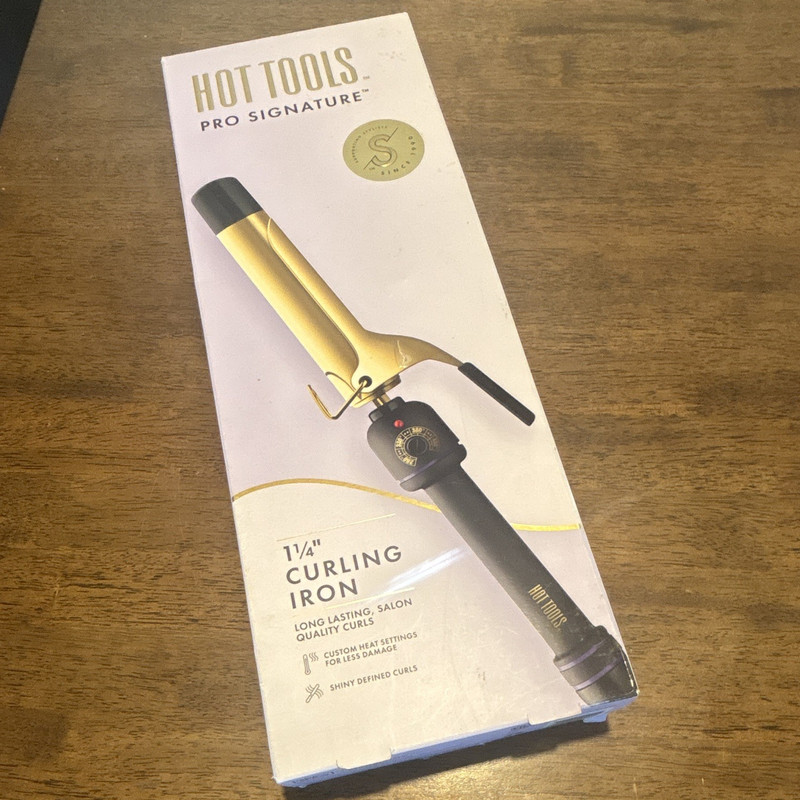 Hot Tools Pro Signature 1 1/4 in Curling Iron Gold Plate, 430°F Heat