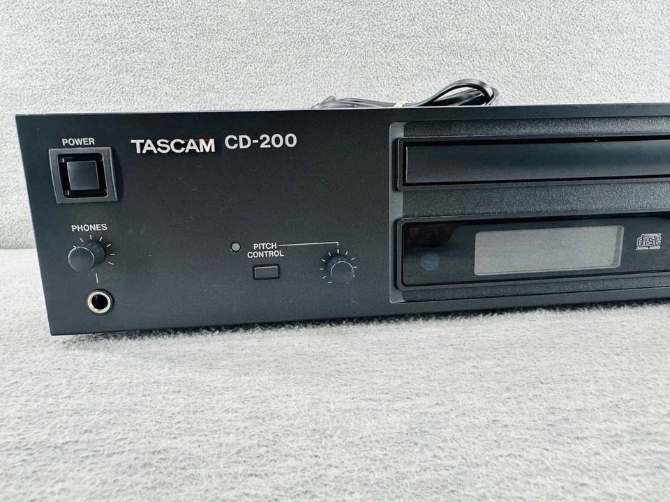 TASCAM CD-200 - Reproductor de CD profesional - SIN control remoto Foto 3 de 4