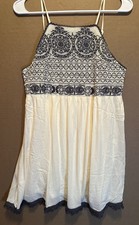 NWT Blu Pepper 'Old Town Dress Size L Ivory Blue Embroidered Smocked Boho Mini