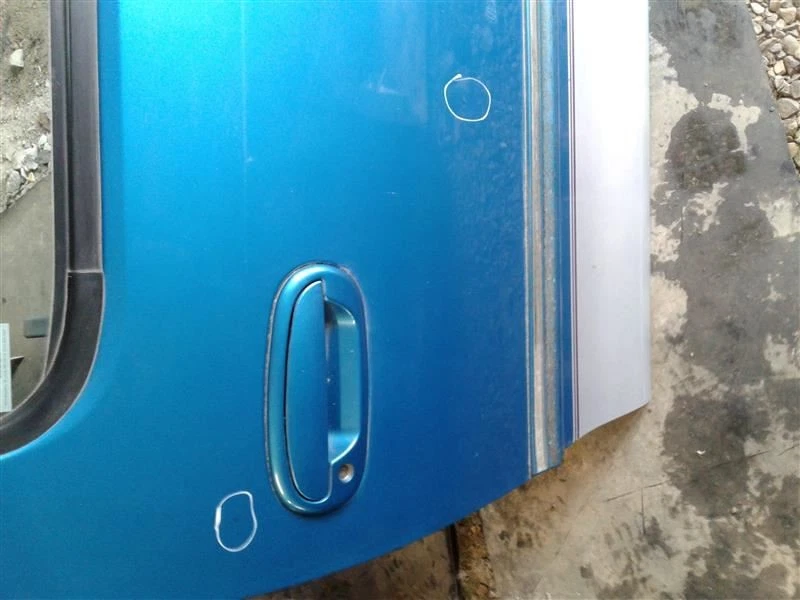 (LOCAL PICKUP ONLY) Passenger Front Door Thru 8500 GVW Electric Fits 97-99 FORD  - Image 4 of 4